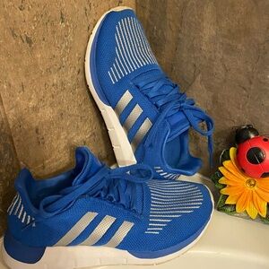 adidas Royal Blue Sneakers with Silver Label Detail size 7 W, 5 M, 5.5 Kids